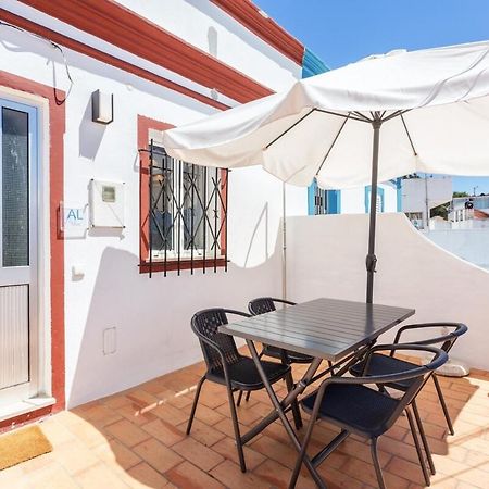 אלבופיירה Fisherman'S House In Oldtown With Exclusive Rooftop מראה חיצוני תמונה
